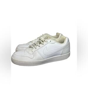 Nike Woman’s Ebernon Low White Sneakers Size 9.5